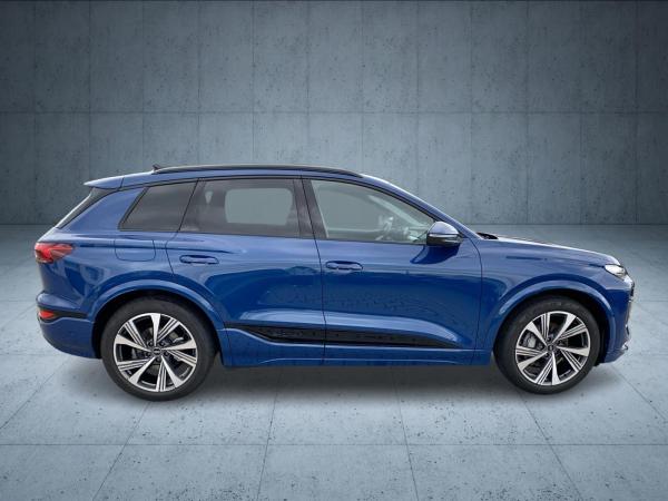 Audi Q6 e-tron Q6 SUV e-tron performance Matrix HUD 21 AHK 360