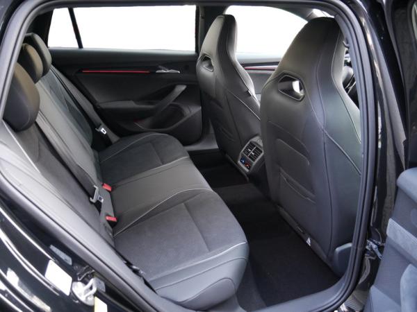 Skoda Superb Combi 2.0 TDI DSG Sportline 4X4 ACC AHK PANO HUD *943*