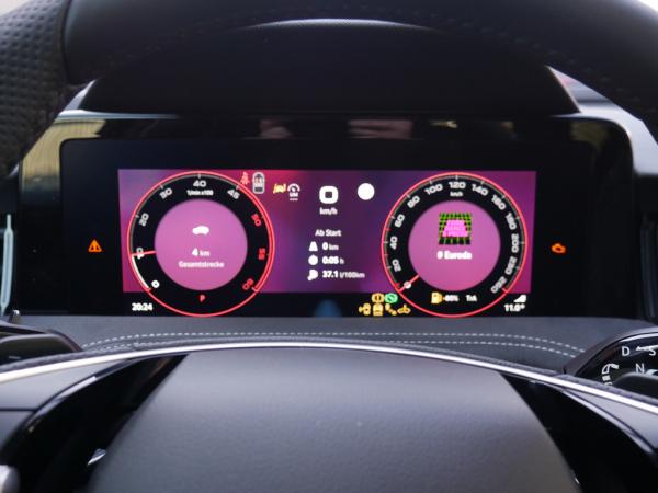 Skoda Superb Combi 2.0 TDI DSG Sportline 4X4 PANO MATRIX-LED AHK *868*