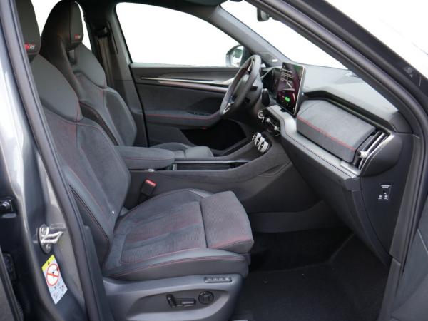Skoda Kodiaq 2.0 TSI DSG RS 4x4 MEMORY AHK MATRIX *837*