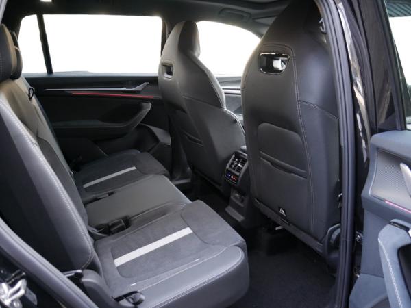 Skoda Kodiaq 2.0 TSI DSG Sportline 4x4 PANO AHK  7 SITZER *885*