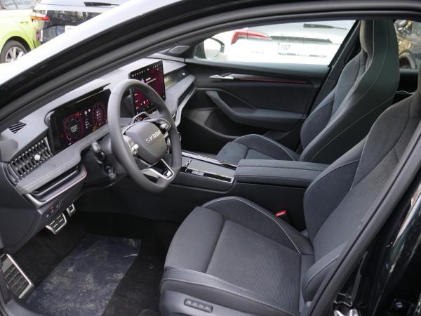 Skoda Superb Combi 2.0 TSI DSG Sportline 4X4 AHK PANO HUD *932*