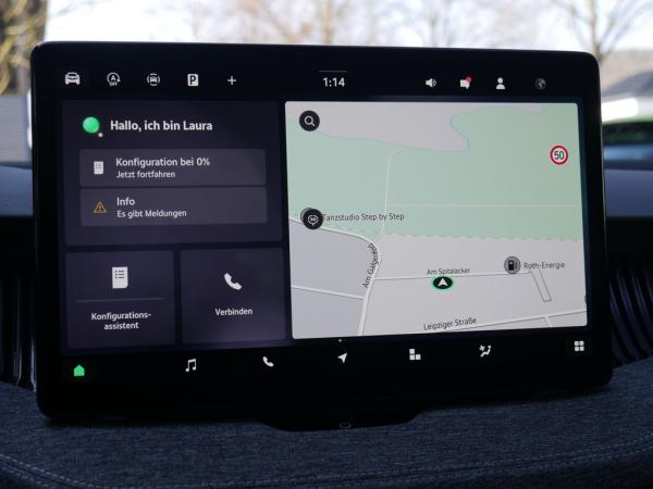 Skoda Superb Combi 2.0 TDI DSG Selection KAMERA LED AHK *906*