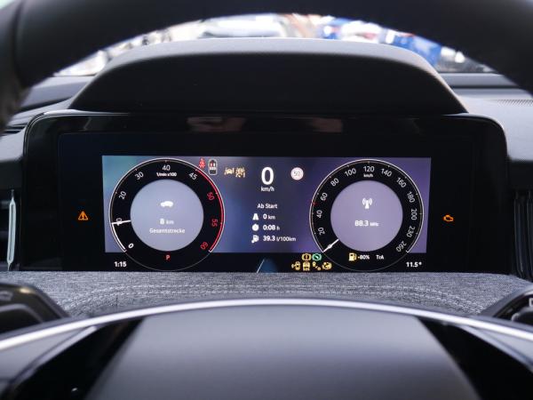 Skoda Superb Combi 2.0 TDI DSG Selection KAMERA LED AHK *906*