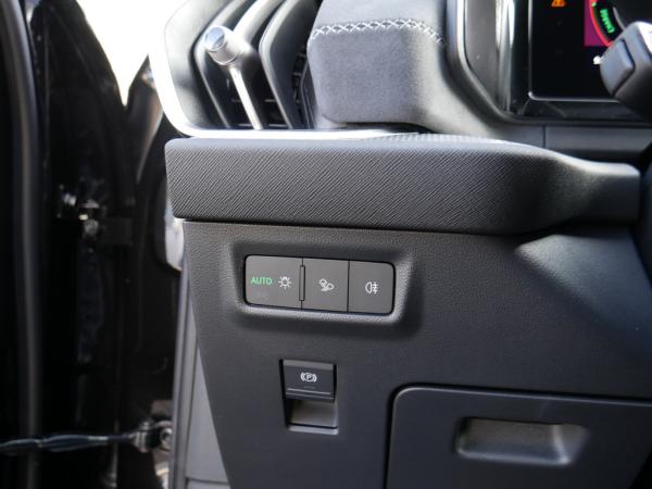 Skoda Kodiaq 1.5 TSI i.V. DSG Sportline HYBRID Memory Keyless Kamera *938*