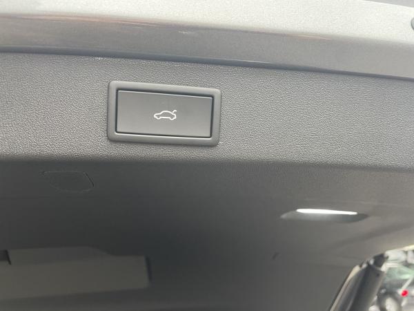 Skoda Kodiaq 2.0 TSI DSG 4x4 Sportline MATRIX AHK HUD PANO