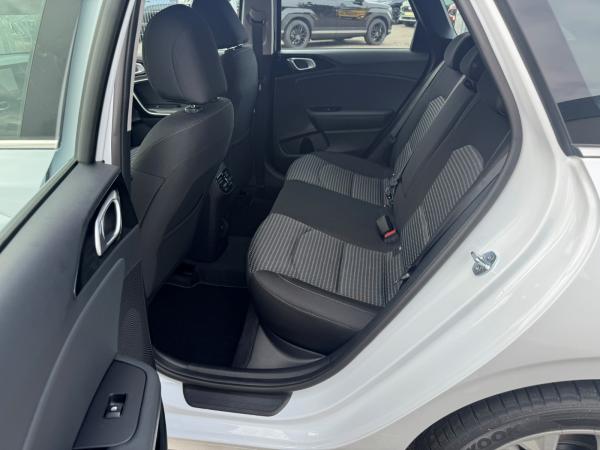 Kia Ceed 1.5 T-GDI DCT Vision Sportswagon