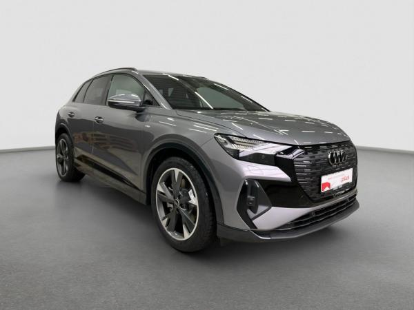 Audi Q4 e-tron S line 45 quattro AHK Pano Matrix 360°
