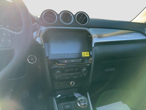 Suzuki Vitara Comfort+ Allgrip | KEINE ZUSÄTZLICHEN FRACHTKOSTEN |