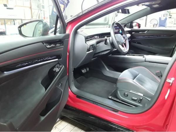 Volkswagen ID.7 Tourer GTX - Interieur und Exterieur Plus Paket