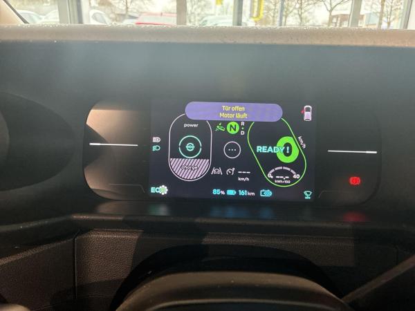 Renault Twingo E-TECH Techno 18Zoll Sitzheizung