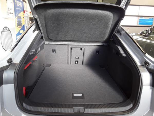 Volkswagen ID.7 Pro - erst 150 KM! Interieurpaket Exterieurpaket Wärmepumpe