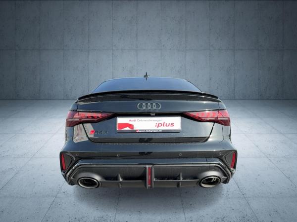 Audi RS3 RS 3 Limousine S tronic Matrix HUD ACC AUT FLA 19
