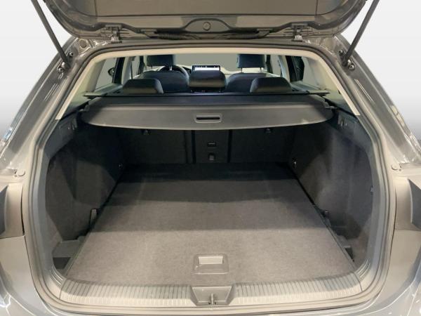 Volkswagen Golf VIII Variant GOAL 1.5 TSI ACC AHK DynLicht