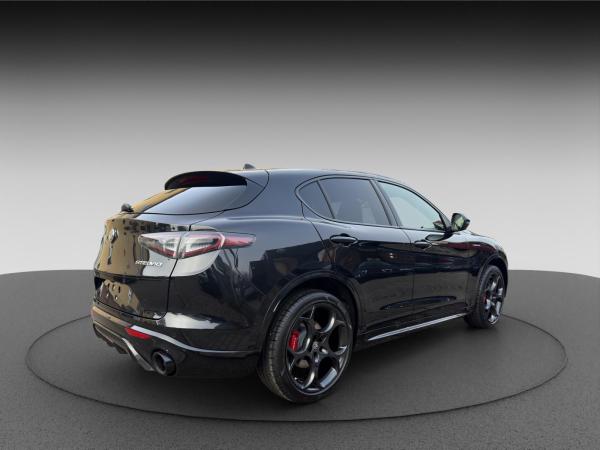 Alfa Romeo Stelvio VELOCE 280PS SOFORT VERFÜGBAR Privat
