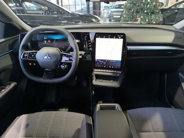 Mitsubishi Eclipse Cross (YKEB8)