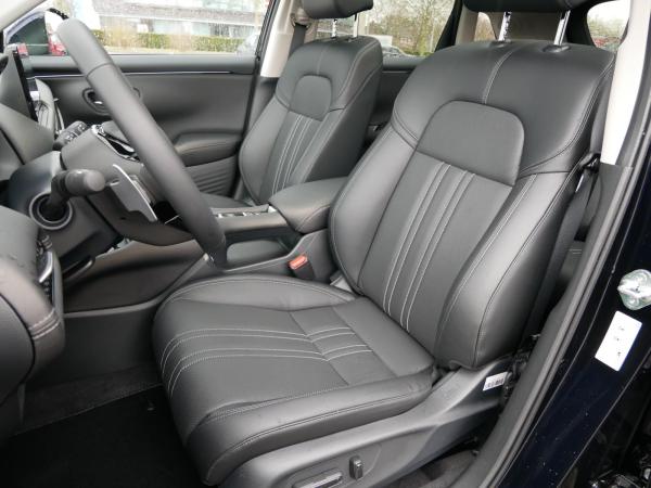 Honda ZR-V 2.0 i-MMD Hybrid Elegance