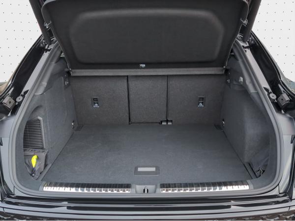 Audi Q3 Sportback e-hybrid S line 200 kW S tronic *Matrix*Lenkradheizung*Tech Plus*