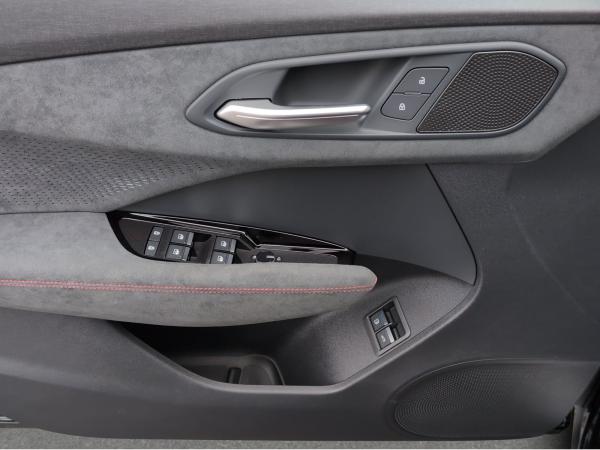 Audi Q3 Sportback e-hybrid S line 200 kW S tronic *Matrix*Lenkradheizung*Tech Plus*