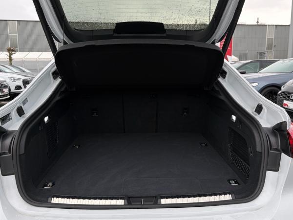 Audi A5 e-hybrid 2.0 TFSIe quattro S tronic Matrix