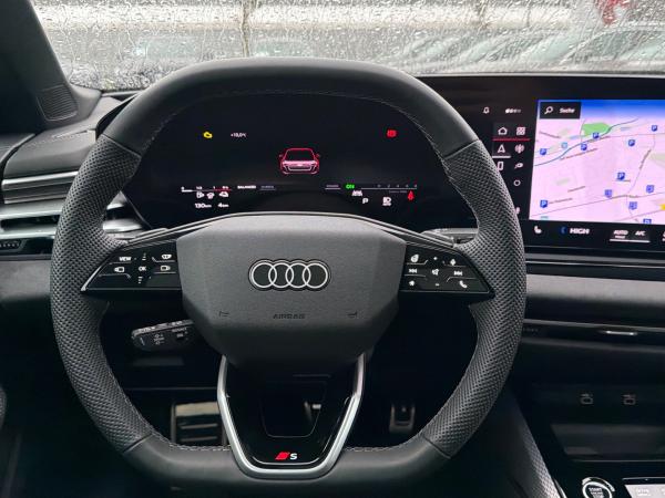 Audi A5 e-hybrid 2.0 TFSIe quattro S tronic Matrix