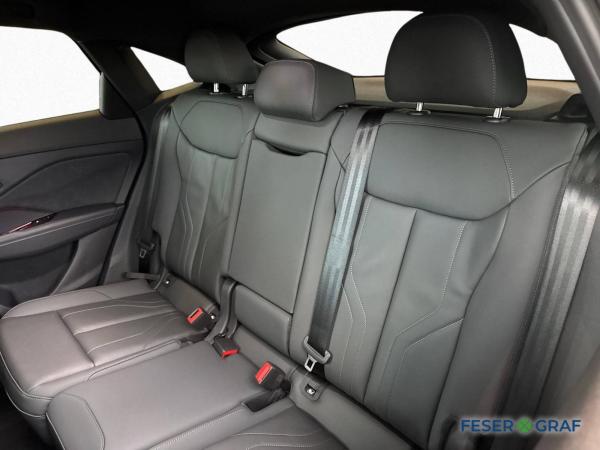 Audi Q3 Spb TFSI S tr. *Tech Plus*Pano*S line*