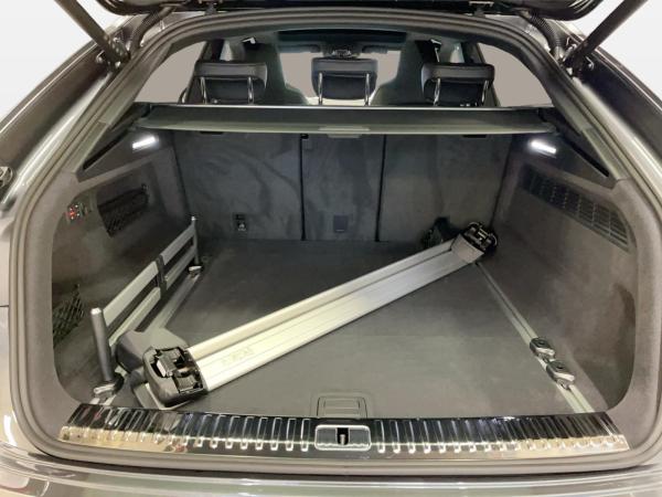 Audi RS Q8 SUV performance tiptronic 360 4xSHZ