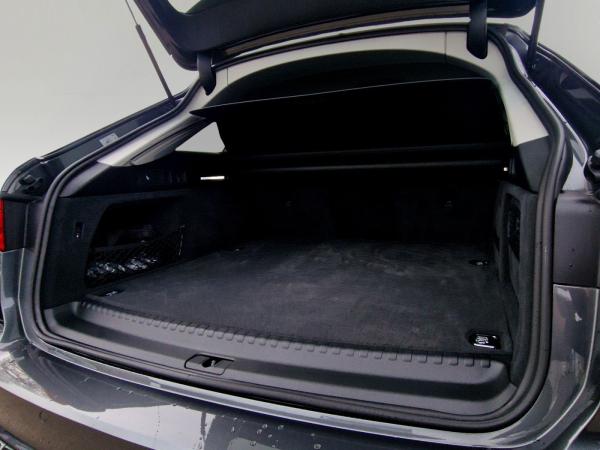 Audi A6 Avant S-Line 50 TFSI e qu 20 AHK B&O HuD 360°