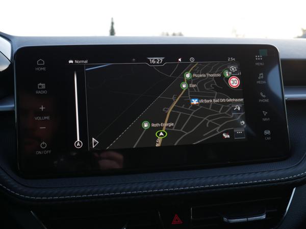 Skoda Fabia 1.5 TSI DSG "130 JAHRE " PDC SHZ ACC LED *852*