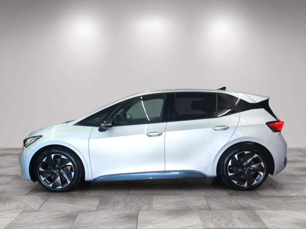 Cupra Born eBoost 77kWh/LED/ACC/Navi/Sitzhz/Wärmepumpe