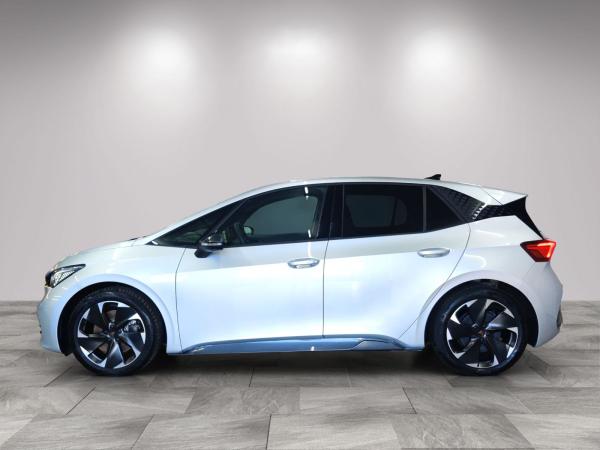 Cupra Born eBoost 77kWh/LED/ACC/Navi/Sitzhz/Wärmepumpe