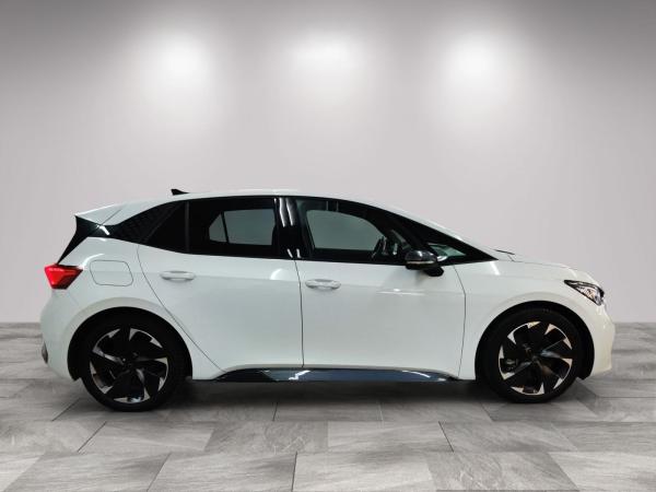 Cupra Born eBoost 77kWh/LED/ACC/Navi/Sitzhz/Wärmepumpe