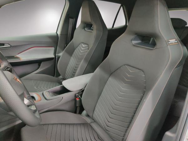 Cupra Born eBoost 77kWh/LED/ACC/Navi/Sitzhz/Wärmepumpe