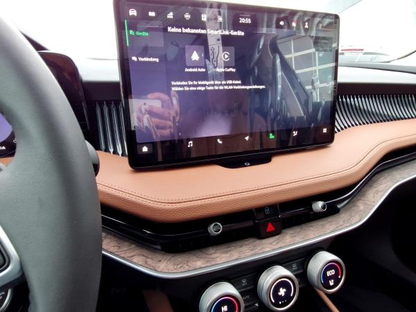 Skoda Superb Combi 1.5 TSi iV L&K DSG Matrix AHK Navi