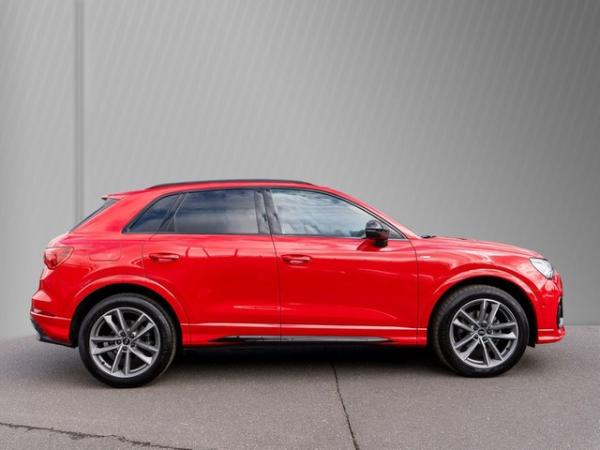 Audi Q3 35 TFSI S line Matrix ACC Panorama Kamera GWP