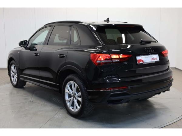 Audi Q3 35 TFSI S line VCP/AHK/Pano/NAV/SH