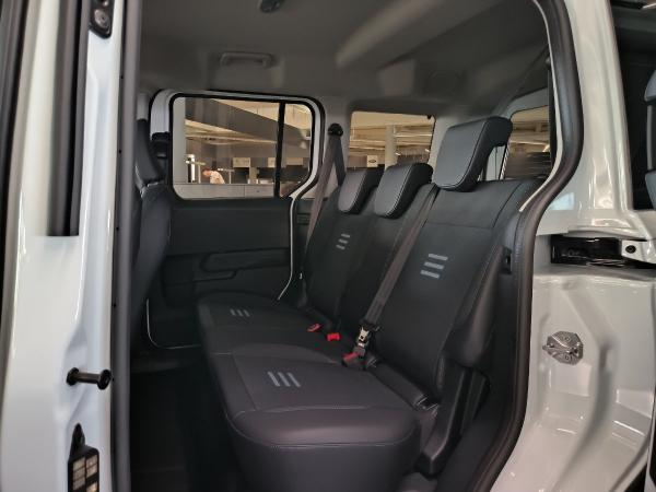 Ford Tourneo Courier Active SHZ*SHZ*Dachfarbe schwarz