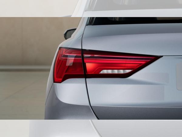 Audi Q3 35 TFSI Rückfahrkamera Vorb. AHK Smartphone Interface