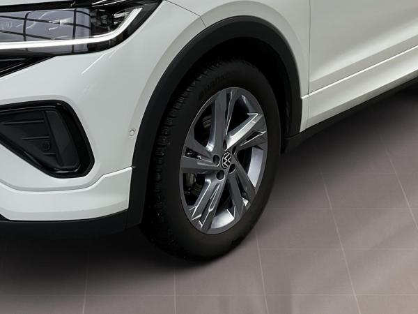 Volkswagen T-Cross R-LINE BLACK STYLE 1.5TSI DSG ACC.AHK.NAVI+VC.2xPDC.LED.APP-C.SHZ