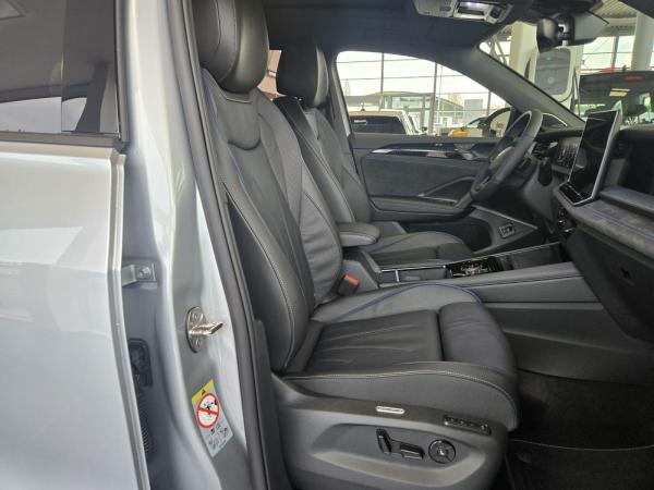 Volkswagen Tayron R-Line "Black Style" //SOFORT VERF.// 7-Sitzer, Standheizung, HUD usw.