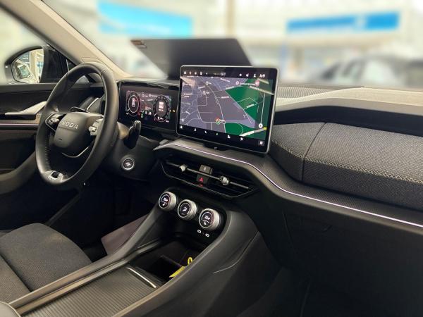 Skoda Kodiaq SELECTION 2.0 TDI DSG 4x4 +CANTON+AHK+MATRIX+RKAM+APP+ACC