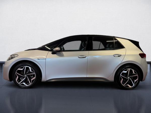 Volkswagen ID.3 Pro Life LED Navi ACC PDC SHZ ACC AUT LED