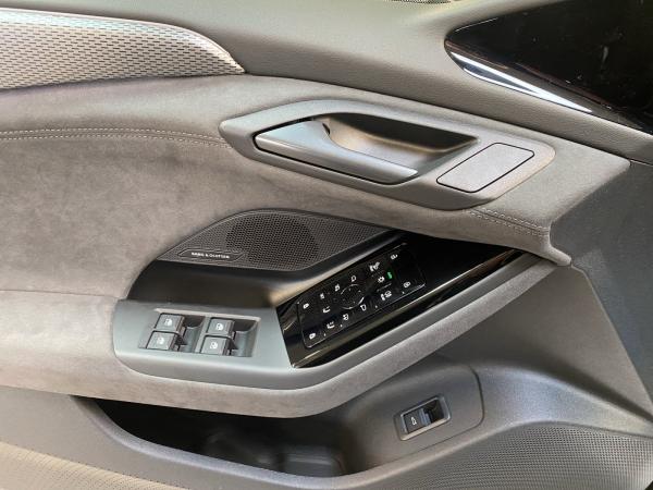 Audi A6 e-tron Avant performance W S-line ACC AHK AUT