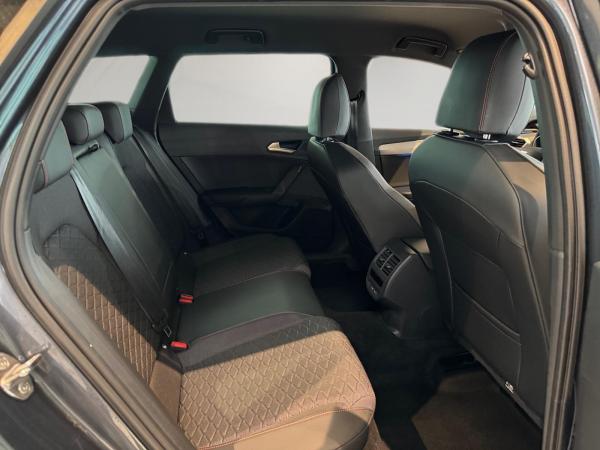 Seat Leon Sportstourer FR 1.5 TSI DSG Navi,LED,Full Link,Einparkhilfe,Kamera