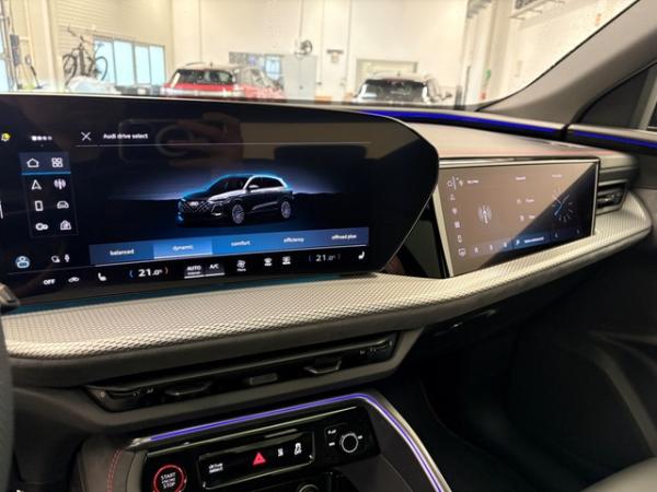 Audi Q5 SUV TDI quattro S tronic