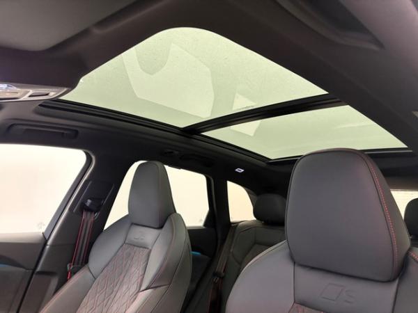 Audi Q5 SUV TDI quattro S tronic