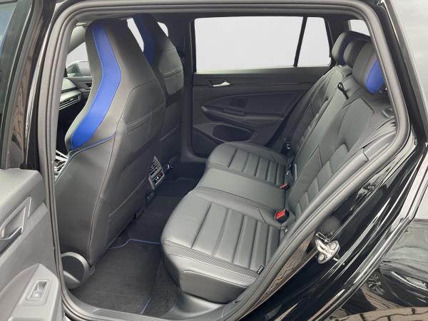 Volkswagen Golf Variant R 2,0 TSI 4Motion 333PS NAVI, AHK, LED, H&K