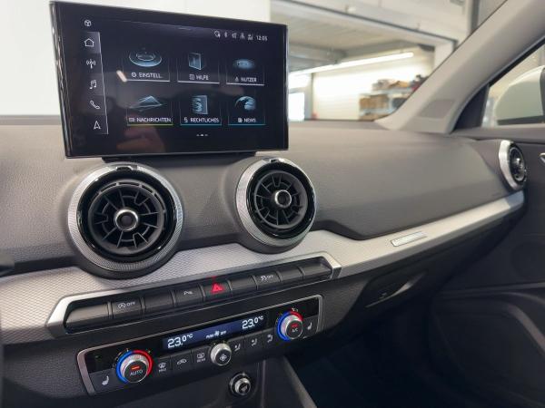 Audi Q2 advanced 35 TFSI Kamera LED virtual