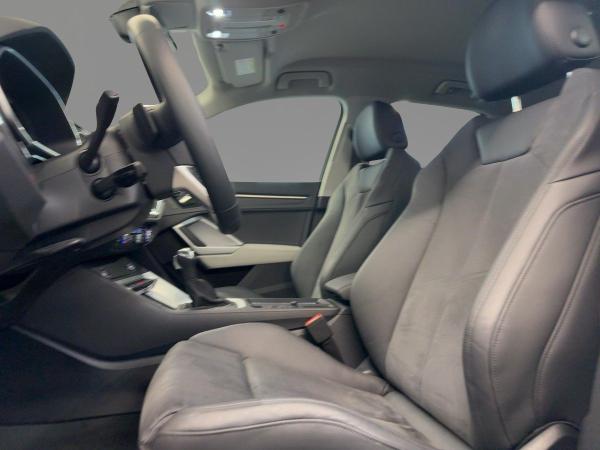 Audi Q3 S line quattro 40 TFSI Standh Kamera AHK Navi