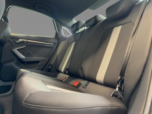 Audi A3 Limousine S line 35 TDI Kamera Navi virtual